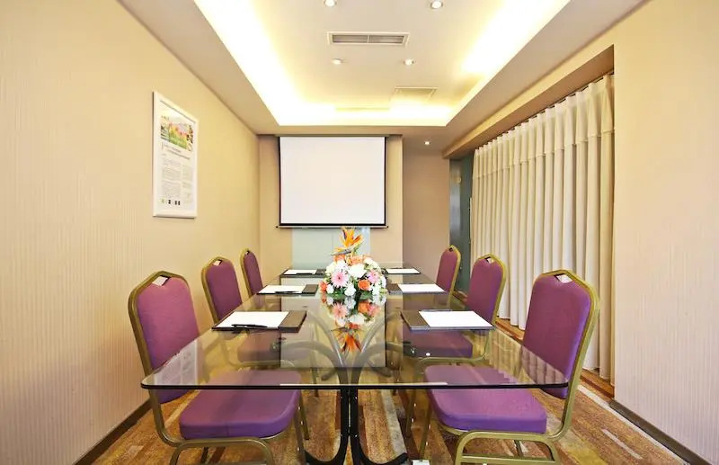 Tulip Inn Mareka City Chengdu