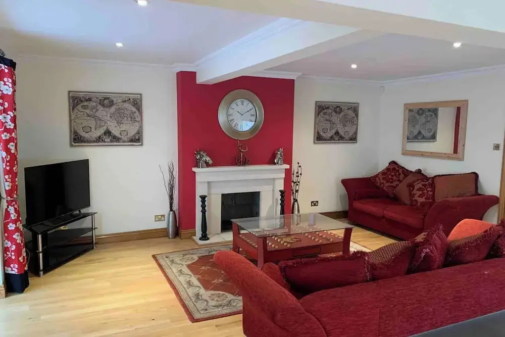 2-Bedroom Cottage with 2 Ensuites - Sleeps 6 Wifi