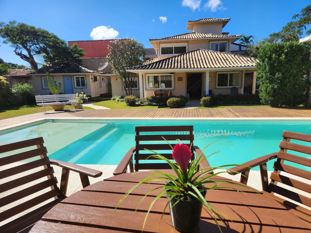 Casa Palmeira Geribá, Piscina, Jardim E 5 Quartos Com A/c, Muito Espaço
