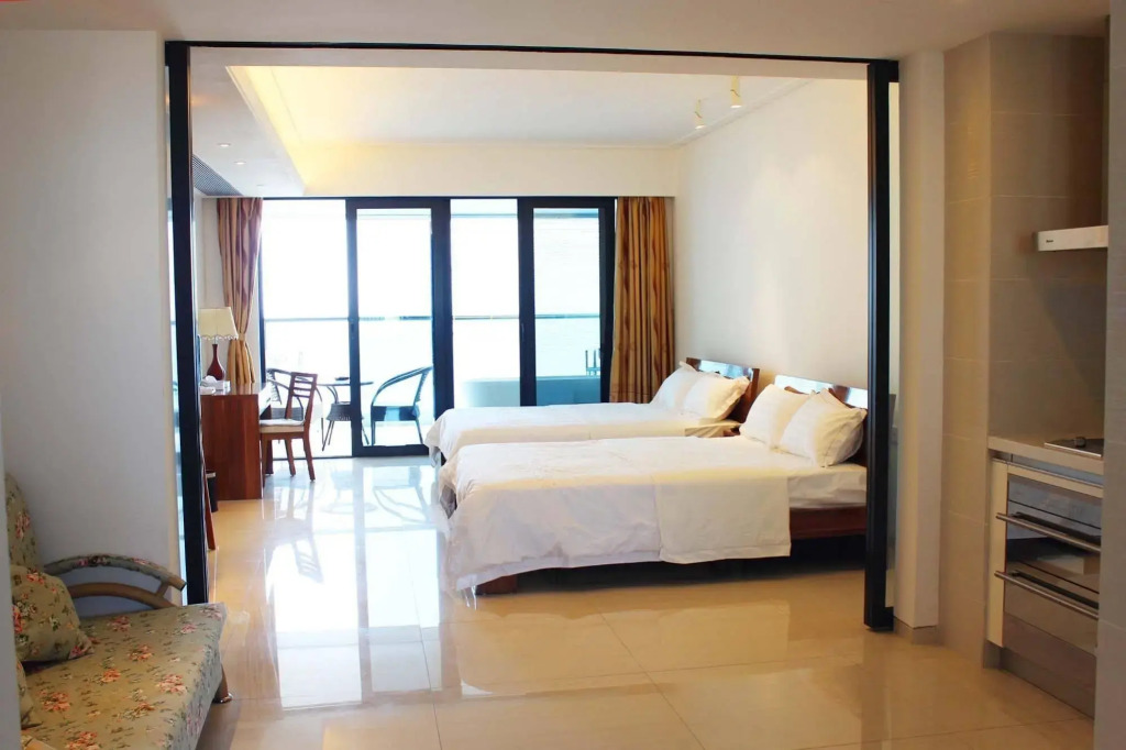 North Bay No. 1 Hotel Apartment