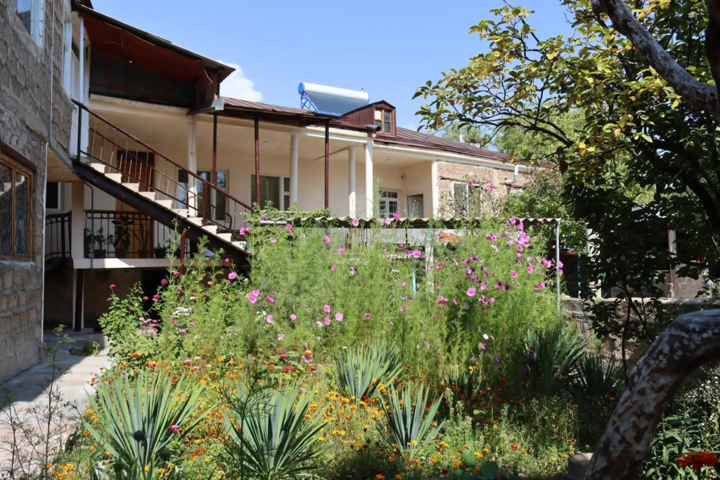 SELINA GUEST HOUSE