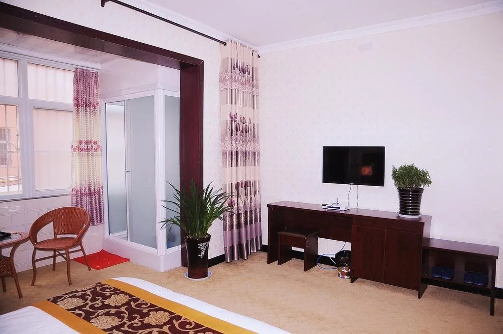 Yingbin Business Hotel