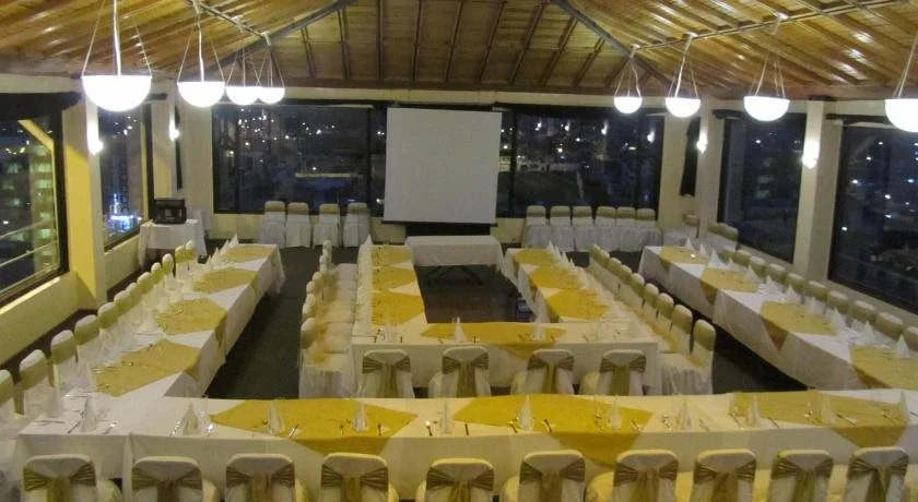 Hotel Zeus