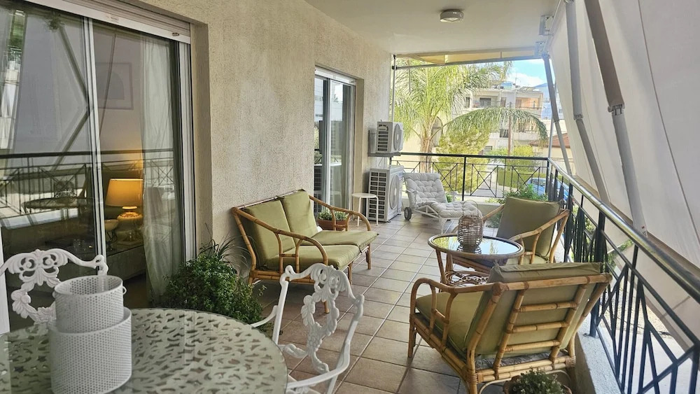 24 NIC - Stay Charm Classic Apartment