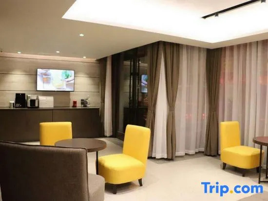 Tiehai Seaview Holiday Apartment