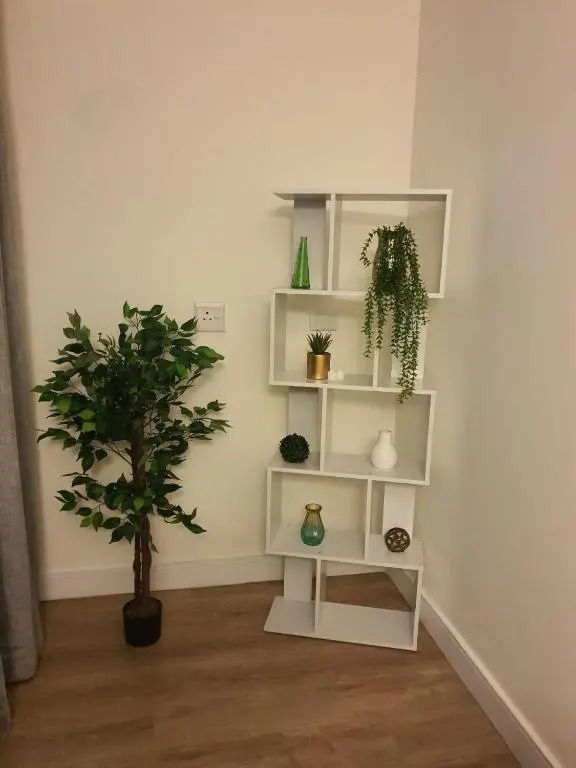 Stunning, Modern 1 bedroom Apartment Sandton