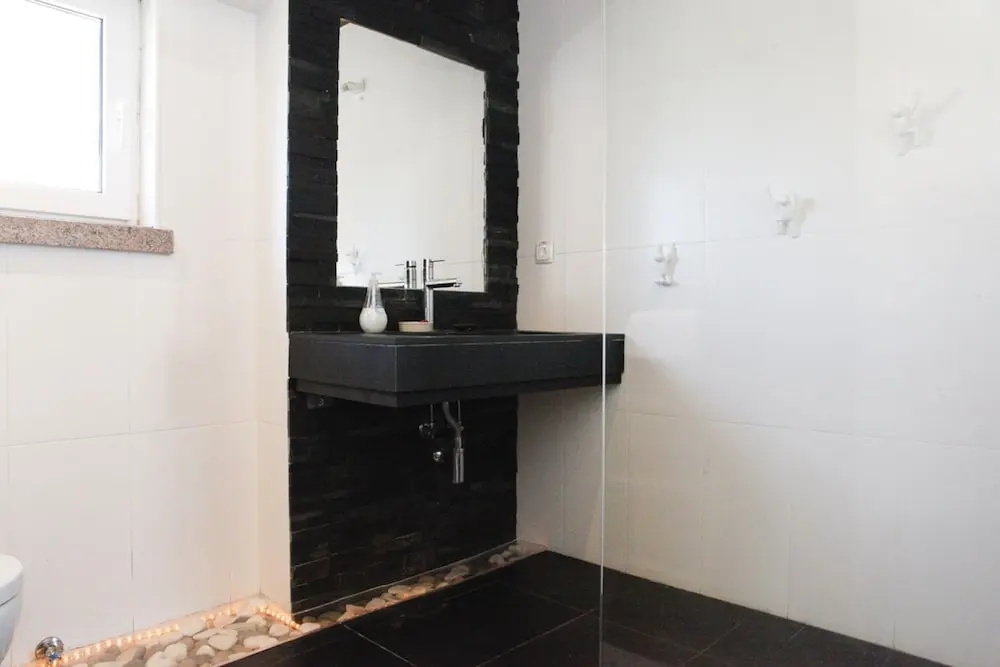 FLH Mira Guincho House with Sea View and Garden