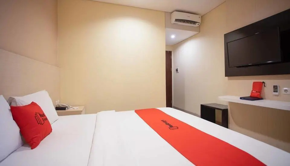 Igloo Hotel Cibitung