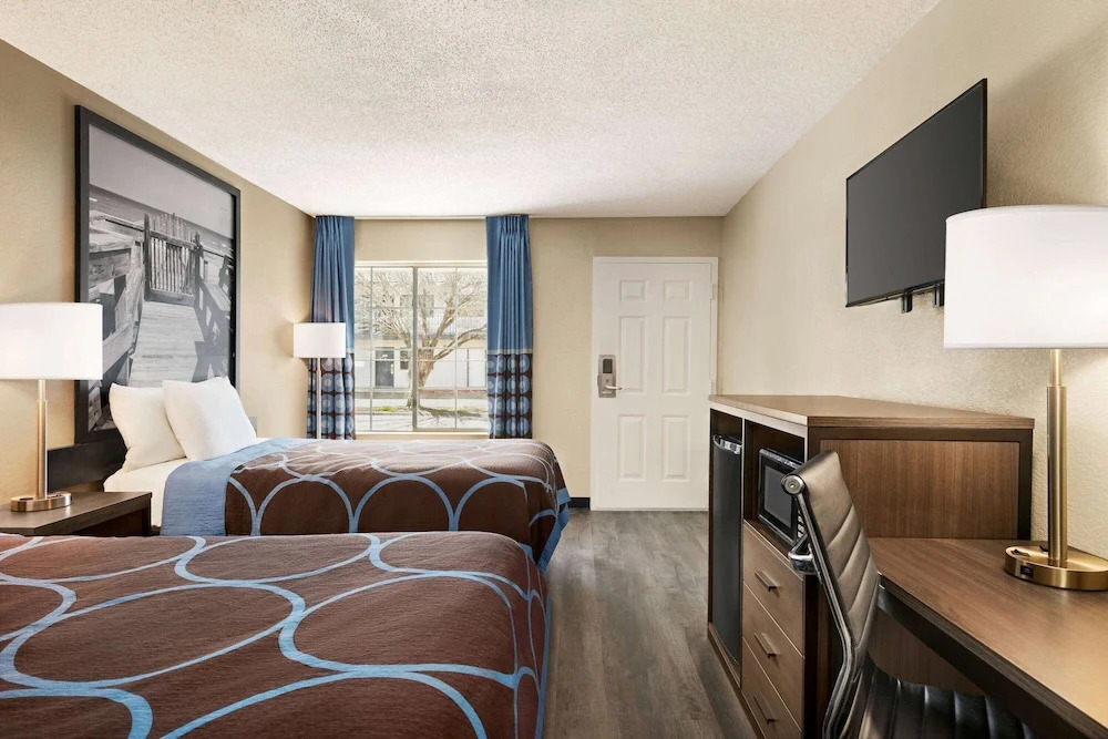 Americas Best Value Inn - Gulfport