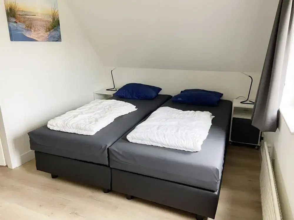 Holiday Home With Pet-friendly Garden
