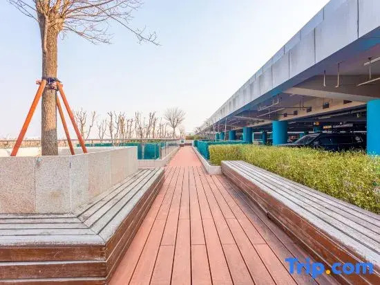 Little Bird Light Stay (Beijing Daxing International Airport Branch)