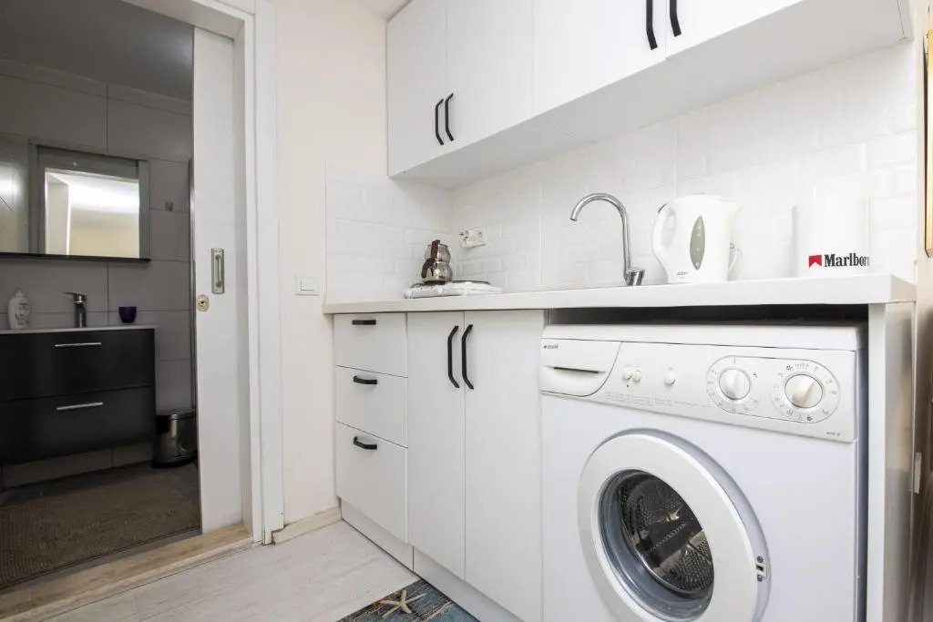 Flat With Sea View Pool and Terrace in Bodrum