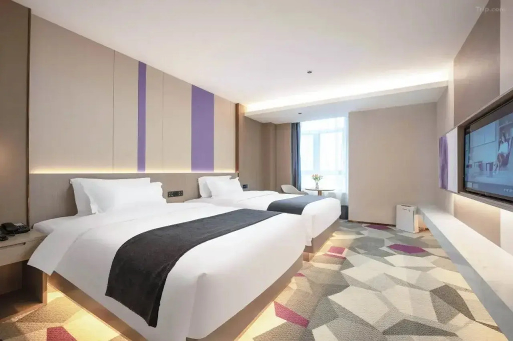 Lavande Hotel (Jinan Shiji Avenue Aotelaisi)