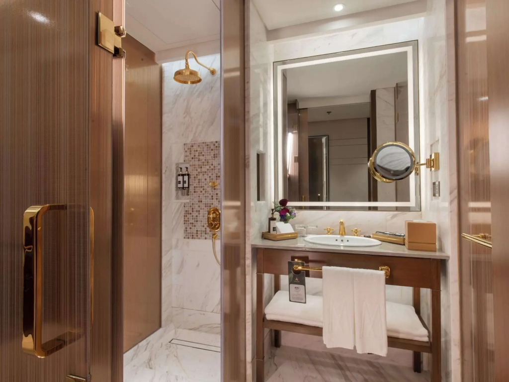Admiral Hotel Manila - MGallery Collection