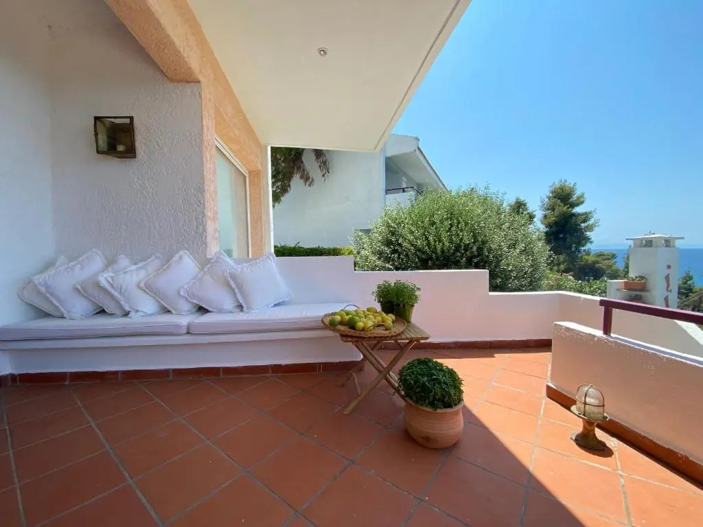 Konstantinos Siviri Nautilos Residence