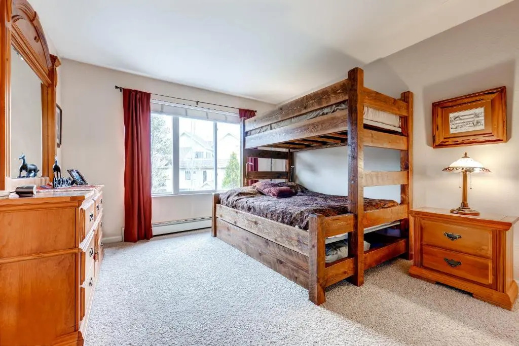 Three-Bedroom Spacious Condo 206 at Bay Club