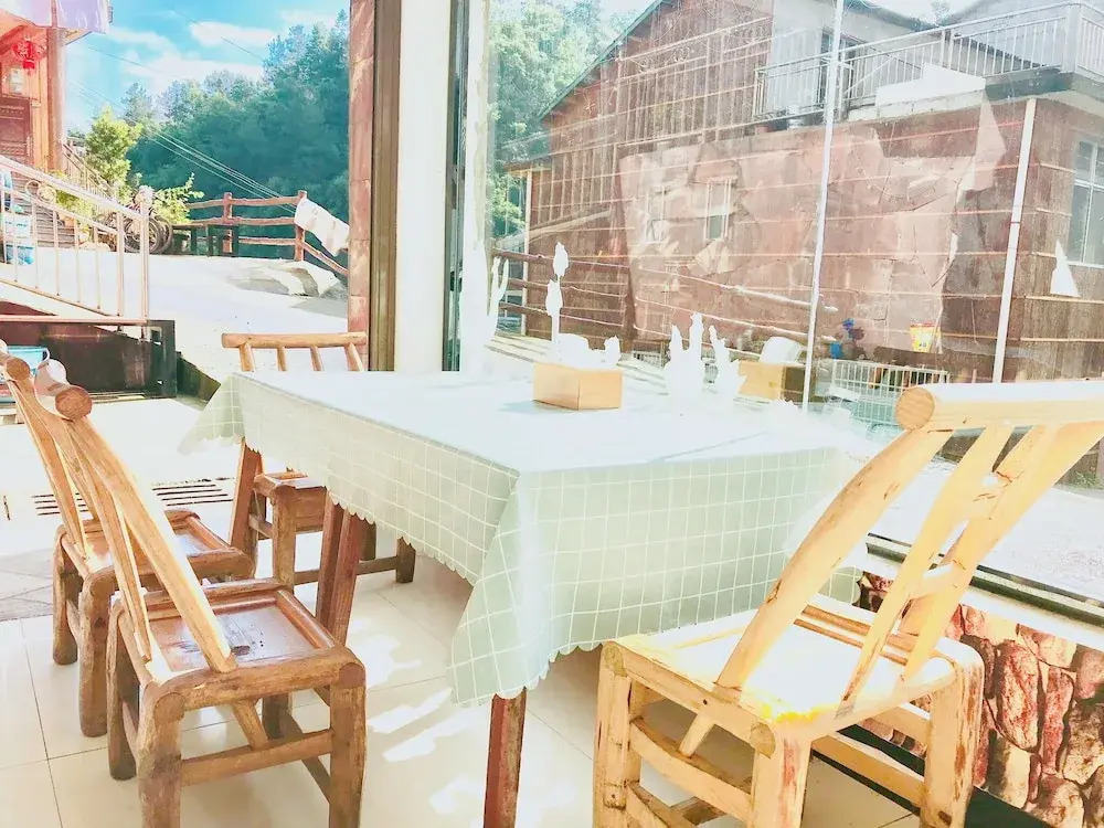 Zhangjiajie one step to heaven inn