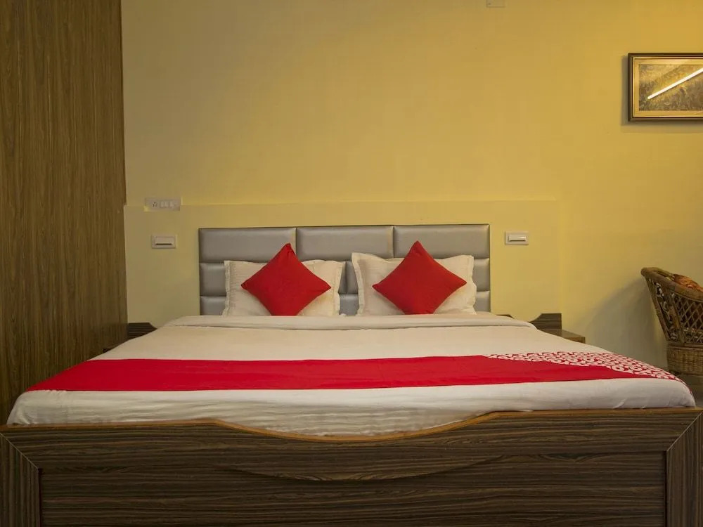 OYO 23390 Ruposhi Bangla Eco Resort