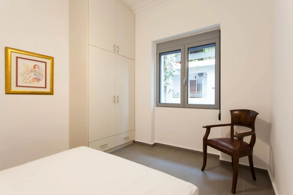 Spacious 4BR House Near Acropolis Roof Garden 12 Guests