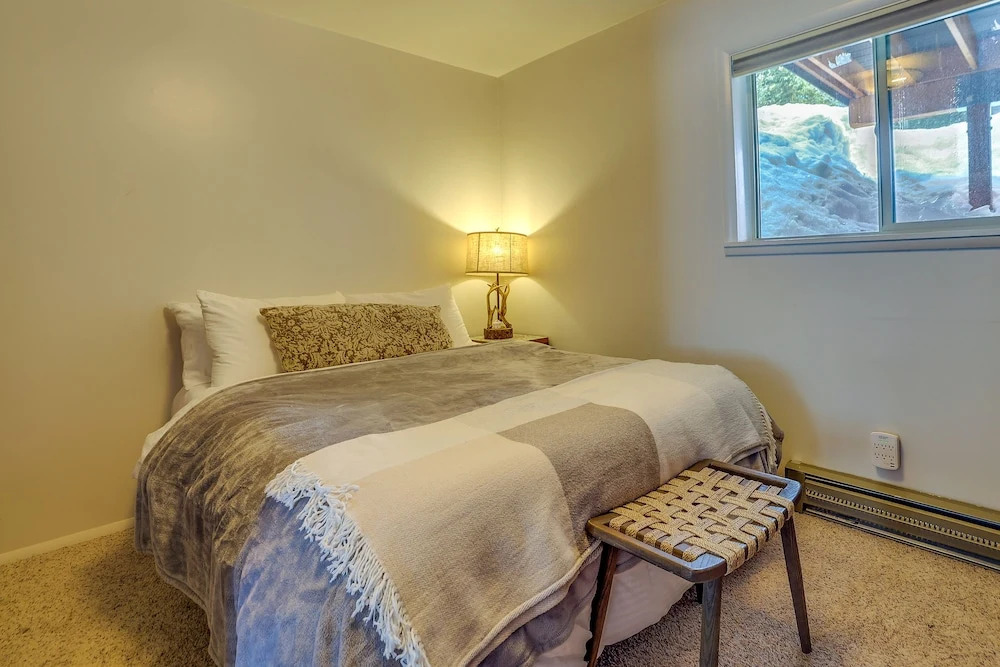 Brian Head Vacation Rental w/ On-site Ski Lift!