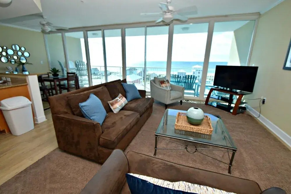 Sanibel 705 by RedAwning