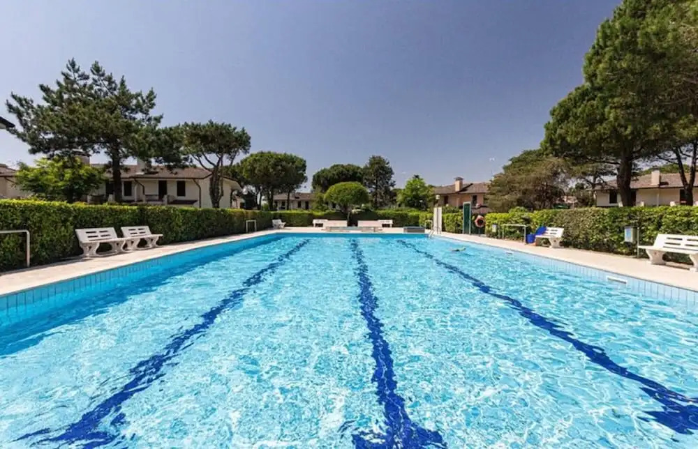 Holiday home with garden and shared pool