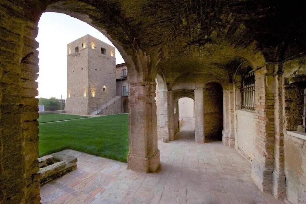Torre della Loggia - Dimora Storica - Ortona