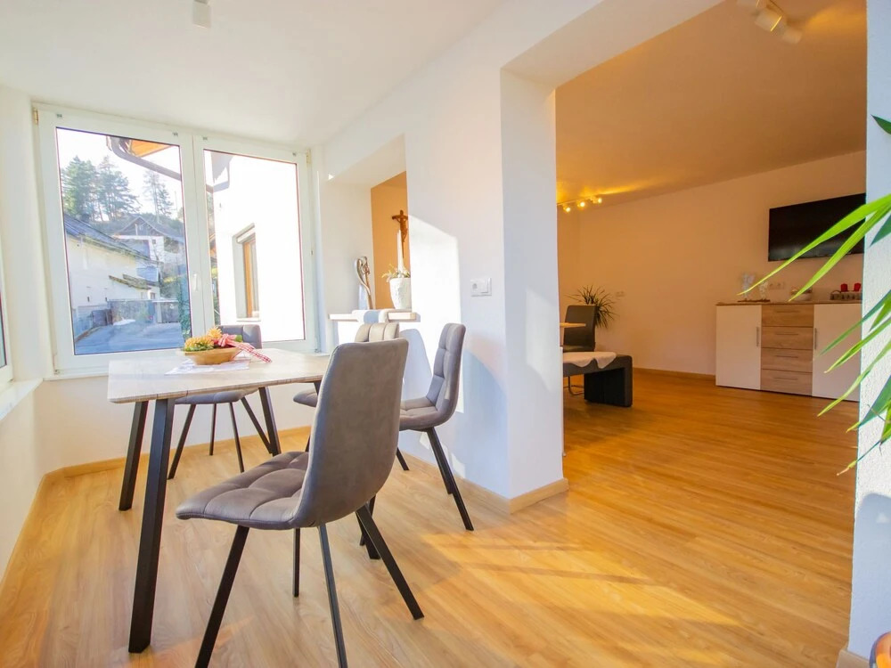 Gabi Wenns in Wenns With 3 Bedrooms and 1 5 Bathrooms