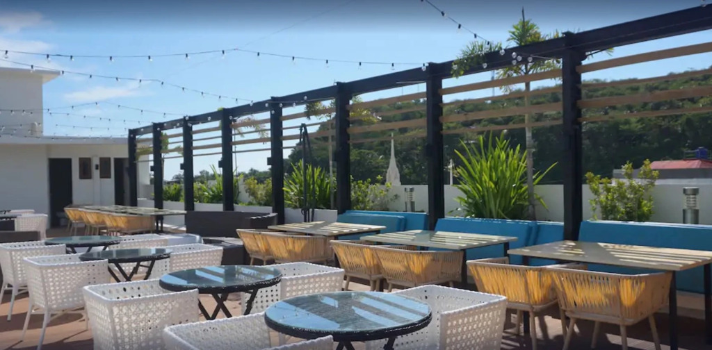 Ferra Hotel and Garden Suites