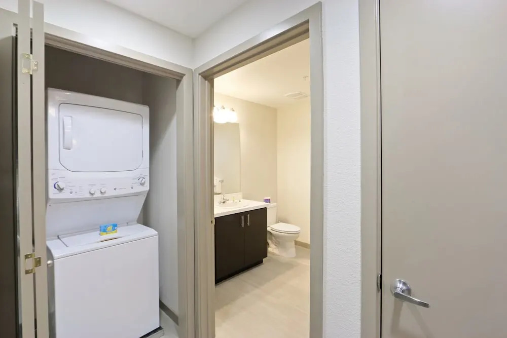 Global Luxury Suites Sunnyvale North