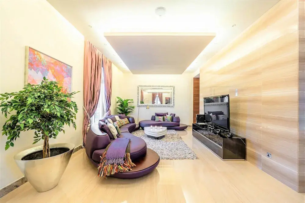 Ultimate Luxury sea front villa with private pool Palm Jumeirah