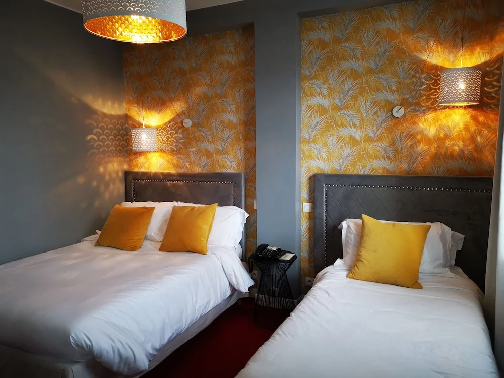 Le Boeuf Couronné - Hôtel & Restaurant Chartres- Logis Hotels