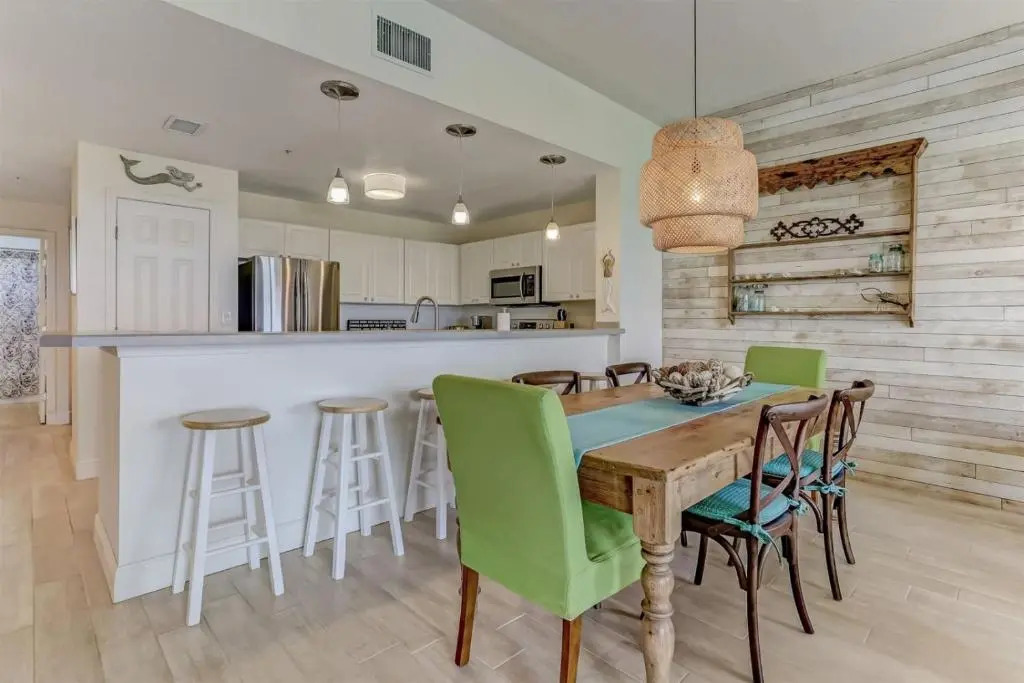 107 Ocean Park