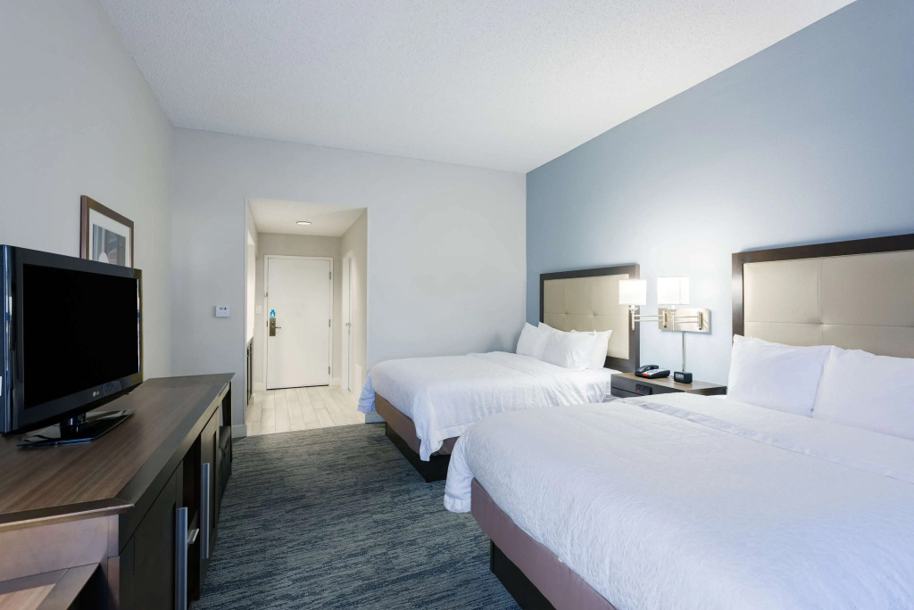 Hampton Inn Mount Airy