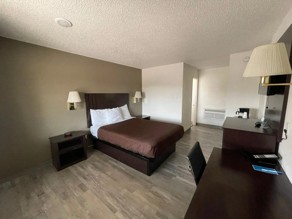 Motel 6 Hermiston, OR - Umatilla