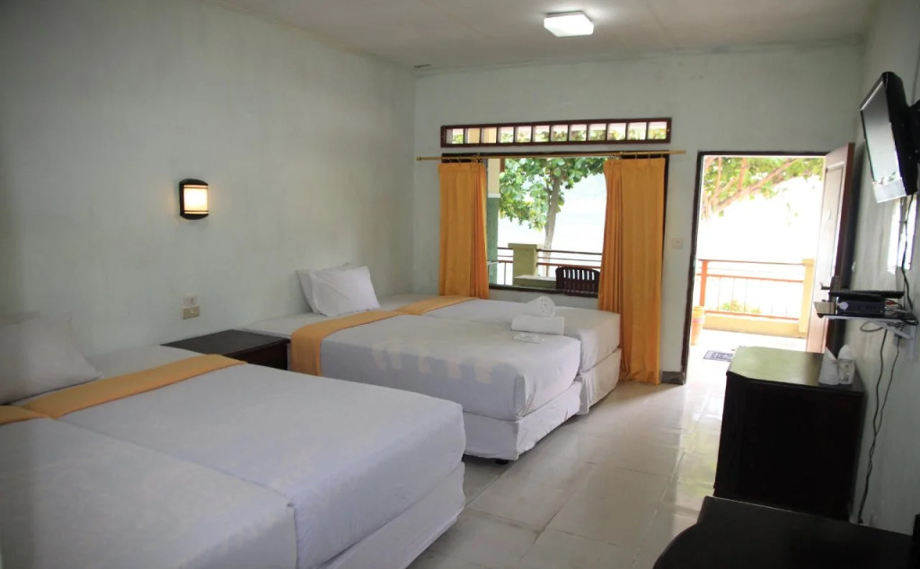 Pandu Lakeside Hotel Parapat