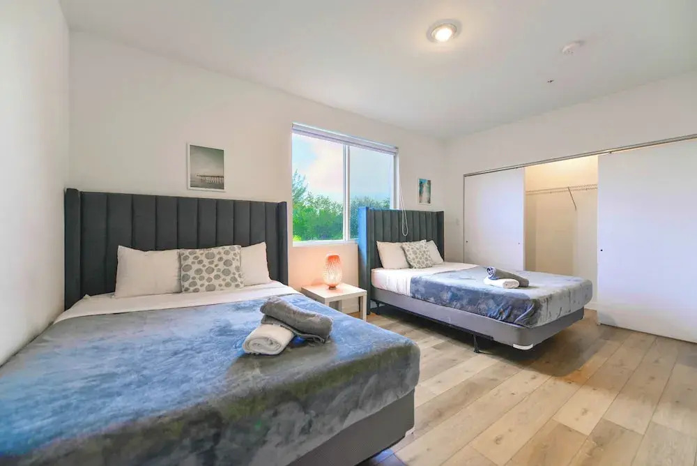 Stylish Townhouses by Design District