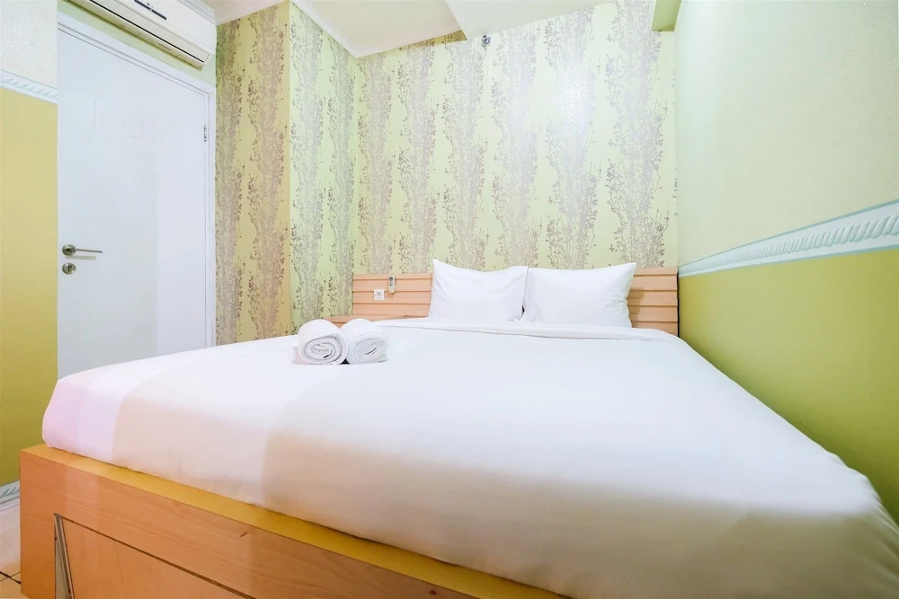 Budget 2Br Green Pramuka City Apartment