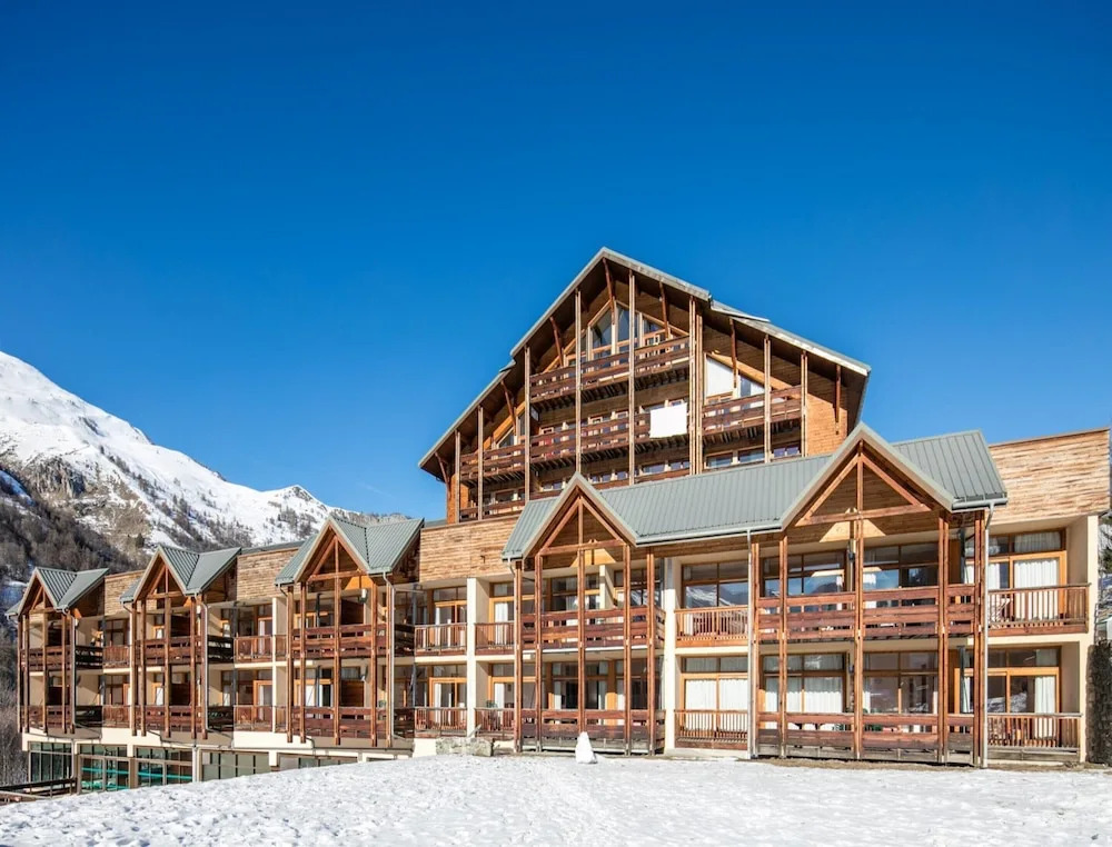 Flat for 6, Valloire Views