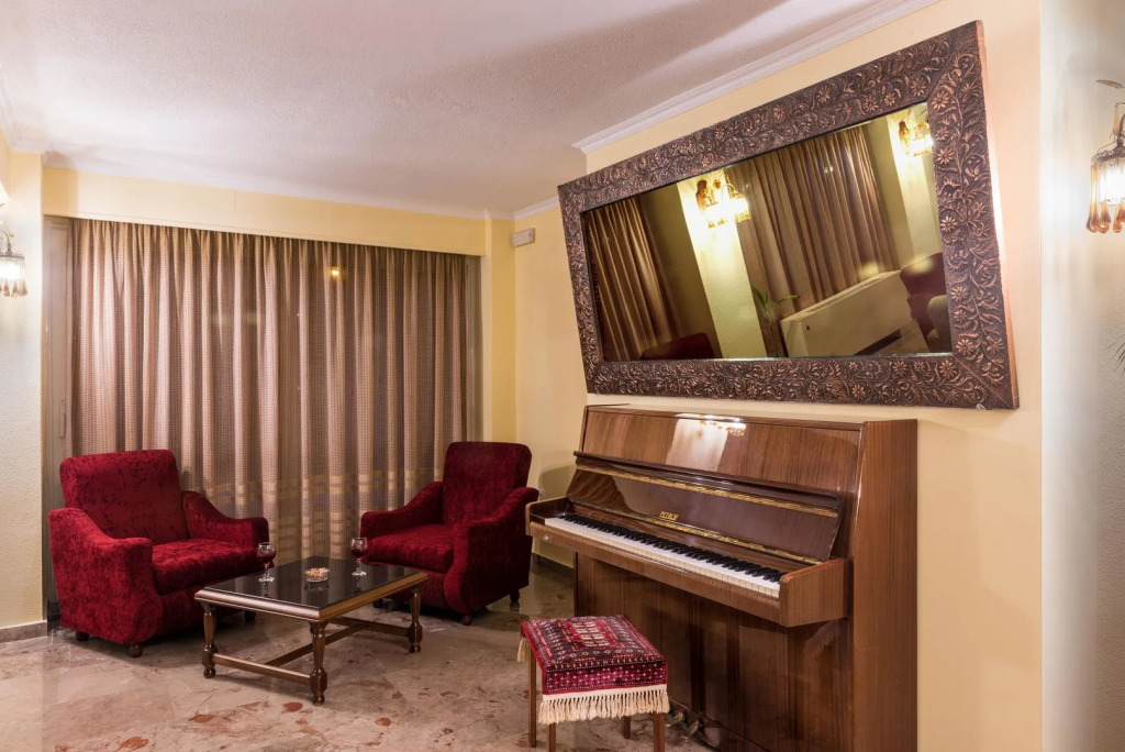 Sunset Hotel