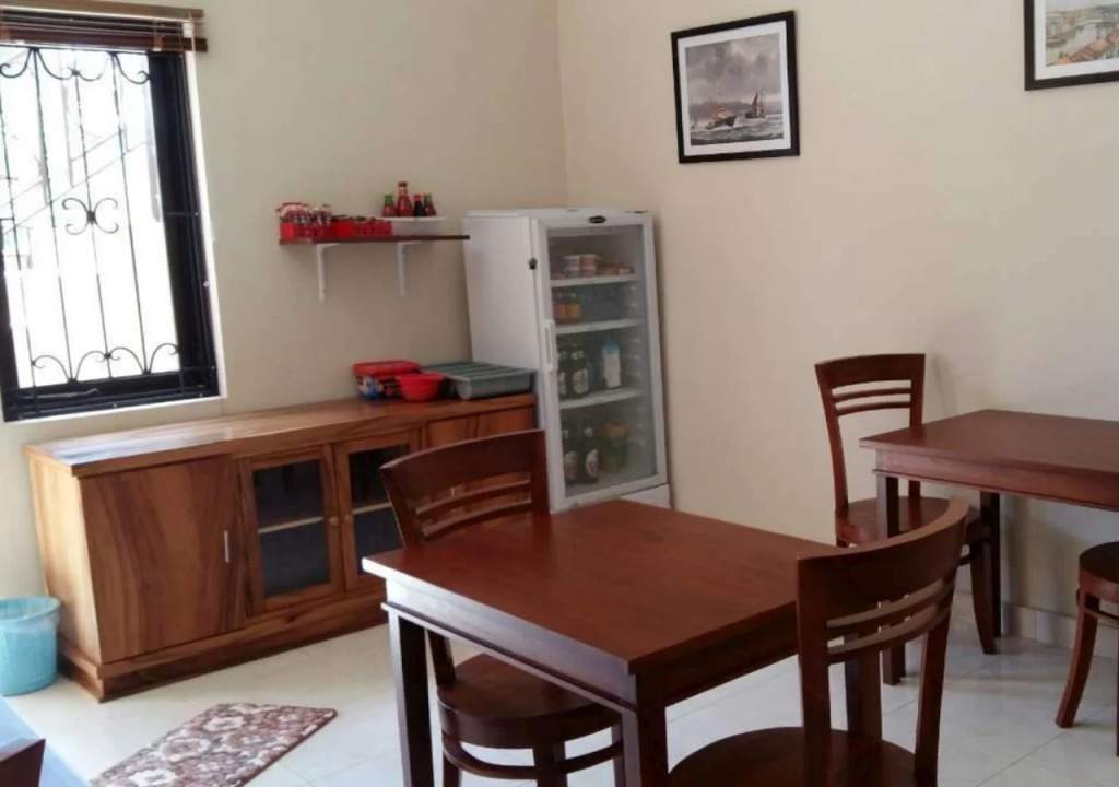 Whiterose Guesthouse