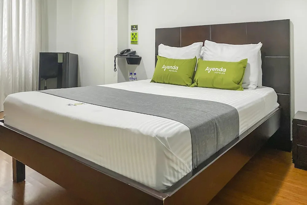 Ayenda 1139 Castellón Plaza