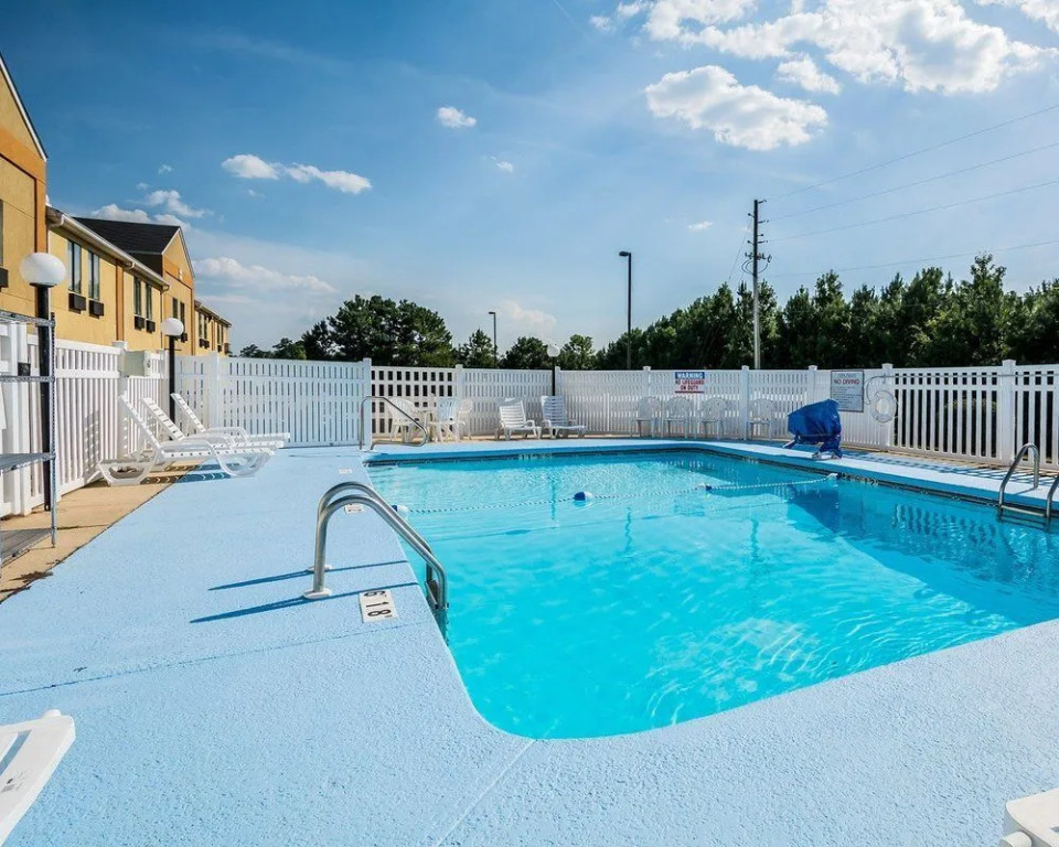 Comfort Inn