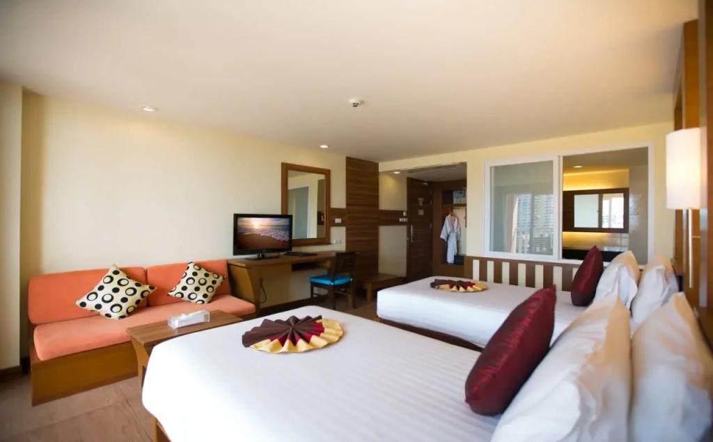 Saisawan Beach Luxury Hotel