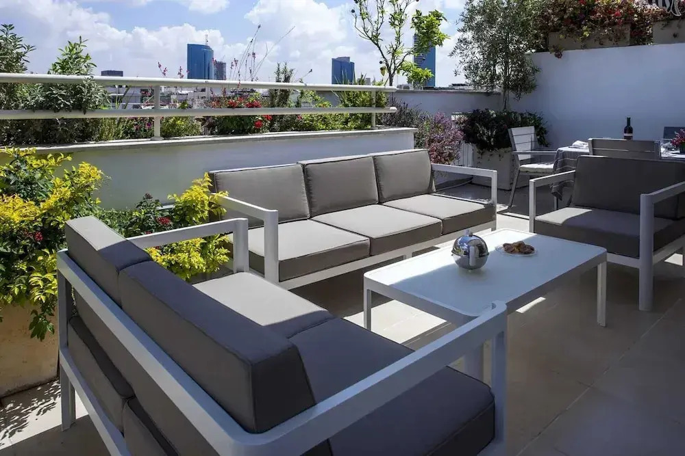 Duplex Penthouse by Rothschild Pkg TL54