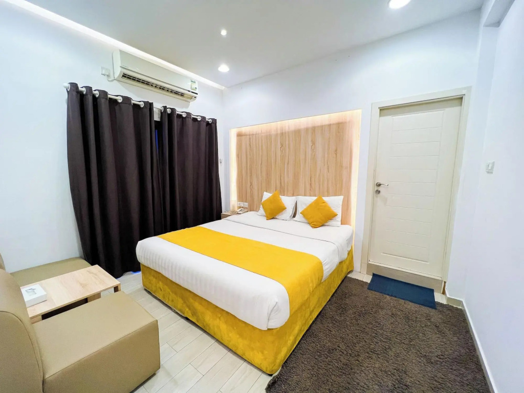 24 Gold Hotel