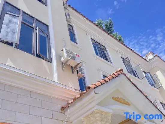 Mangshi Lumingshe B&B (Huancheng East Road)