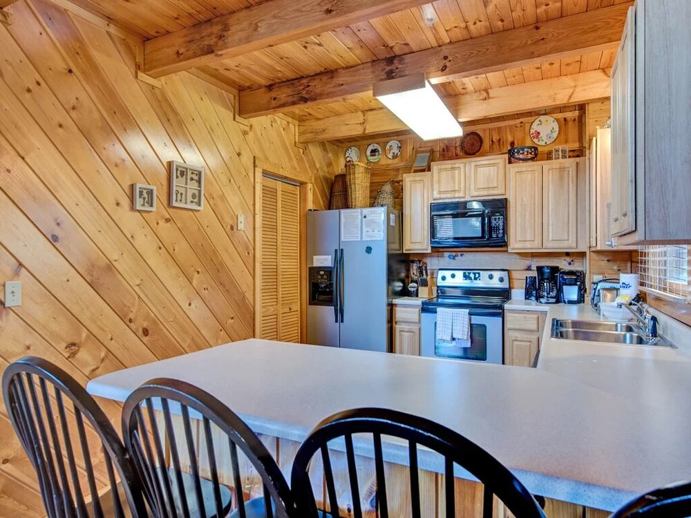 Irish Blessings 1 Bedroom Home with Hot Tub