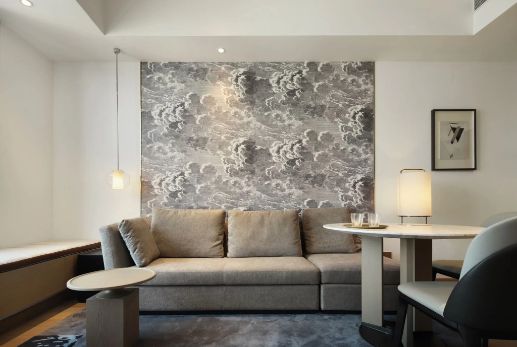 The Clouds Apartment