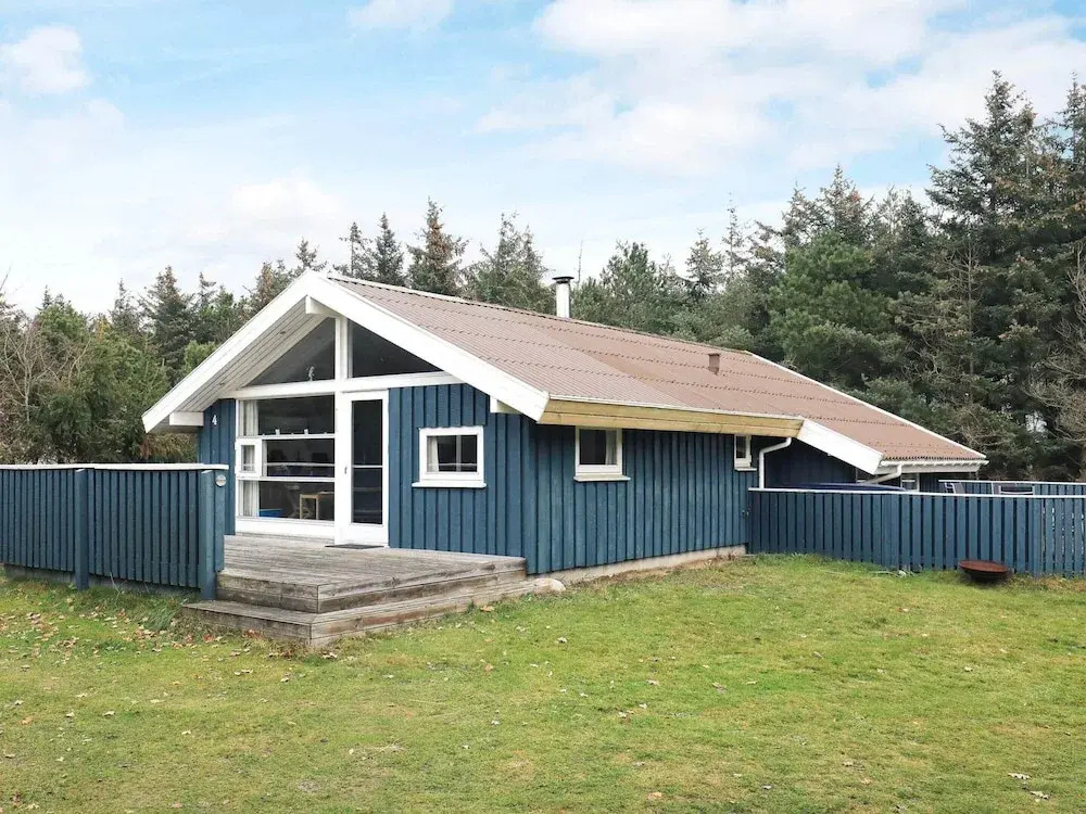 6 person holiday home in Løkken